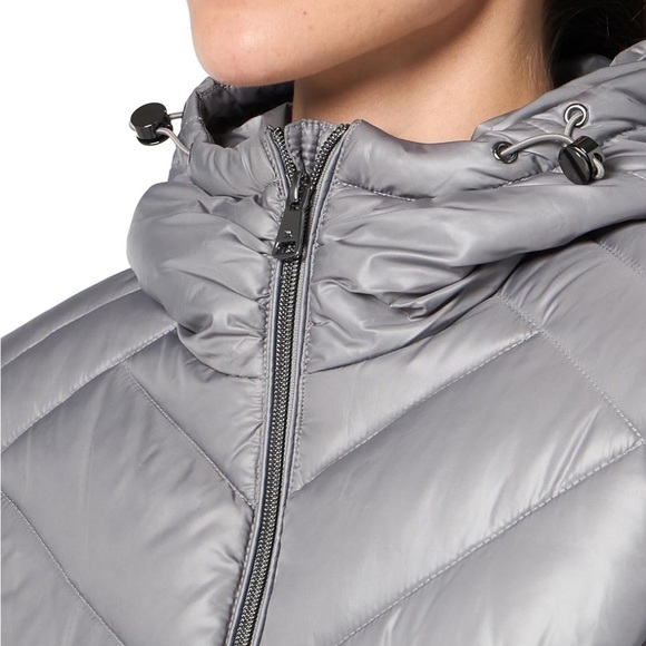 Kenneth Cole Women's Full Zip Hooded Packable Jacket - Picture 3 of 7